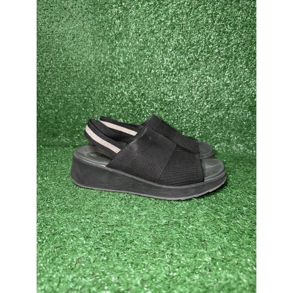 Bzees Sandals Womens Size 7.5 M Nouveau Mesh Slip On Casual Comfort Beach Slides